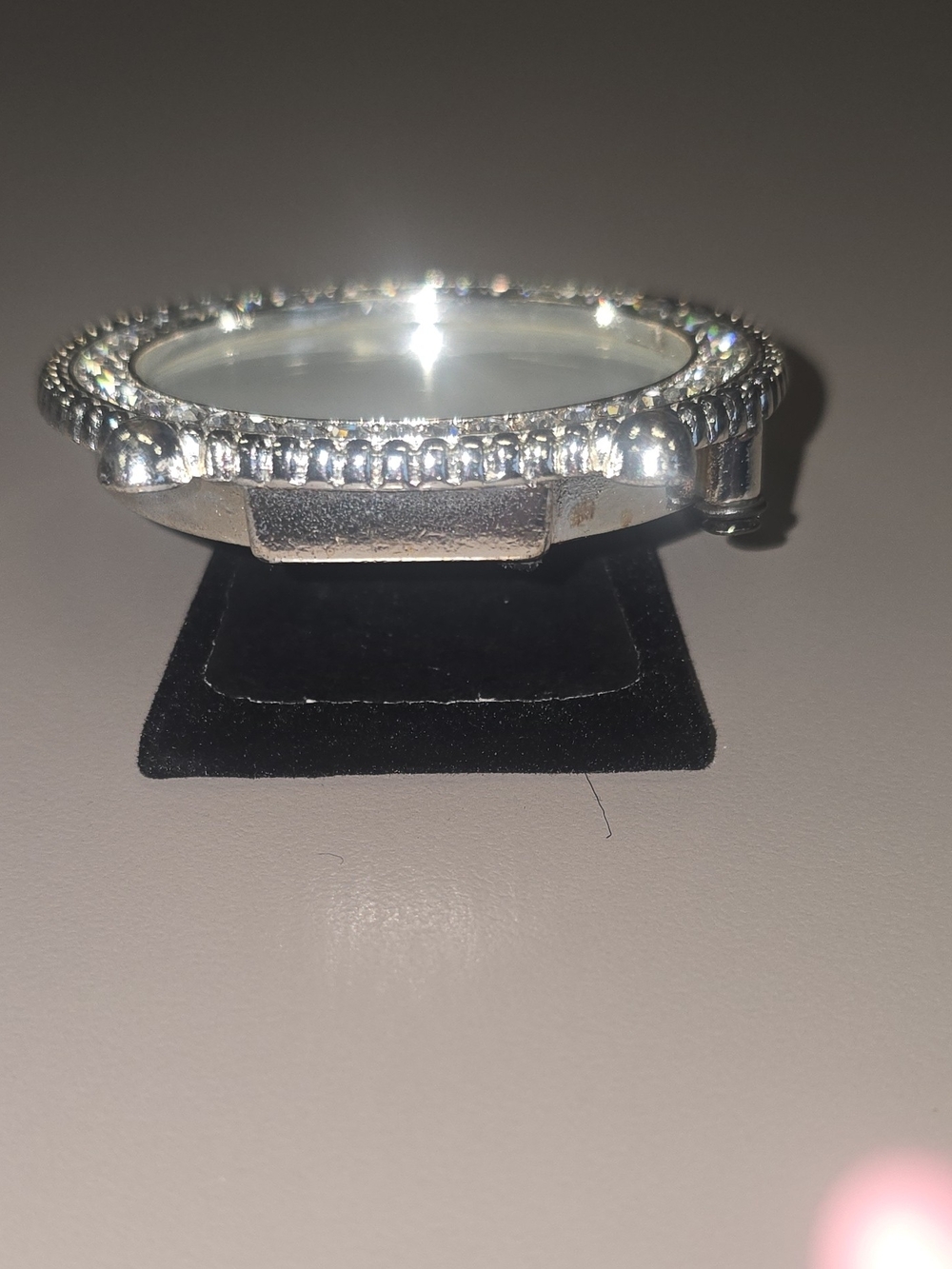 Round Silver Metal Mini Picture Frame w/ Diamante Bling Rhinestones Tabletop - Picture 5 of 9